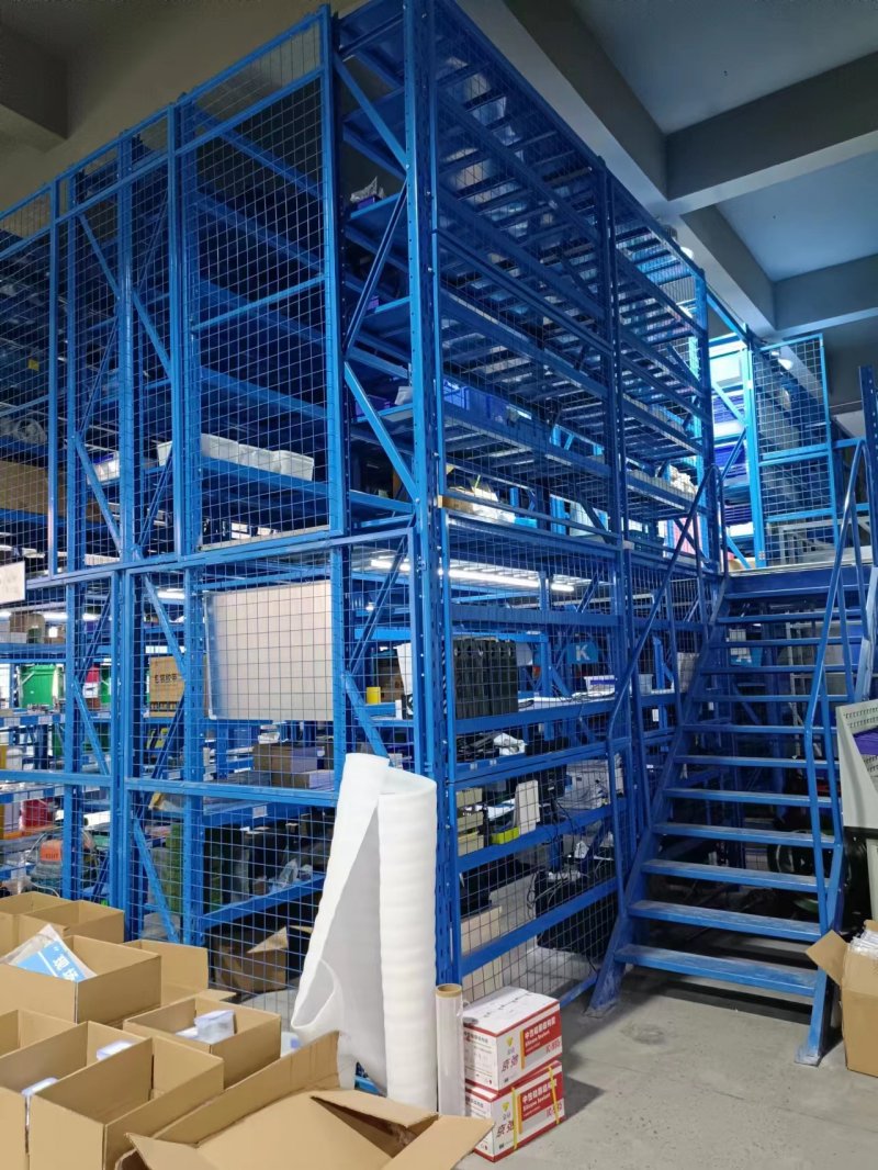 ��¥����