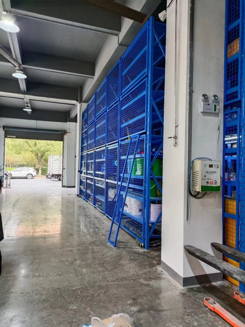 ��¥����